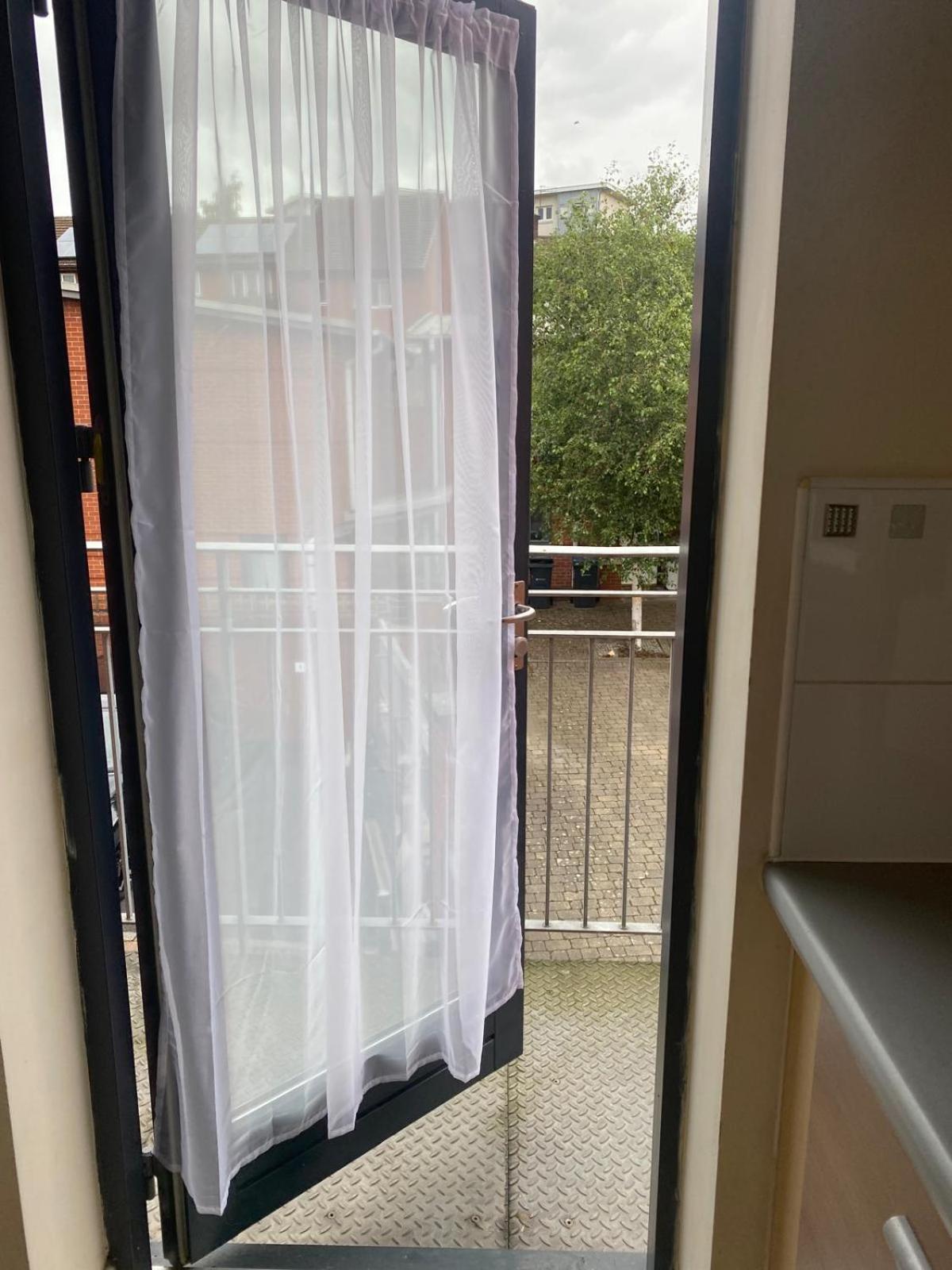 Parkcentral Birmingham City Centre - Near Chinatown - Private Gated Free Parking Exterior photo