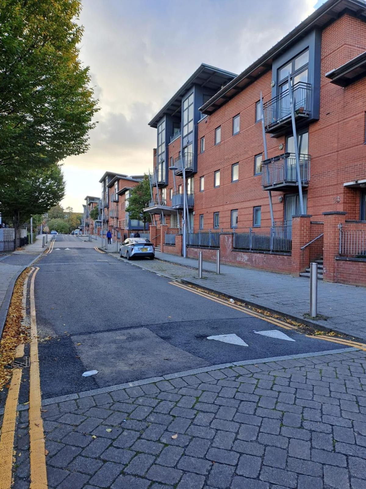Parkcentral Birmingham City Centre - Near Chinatown - Private Gated Free Parking Exterior photo